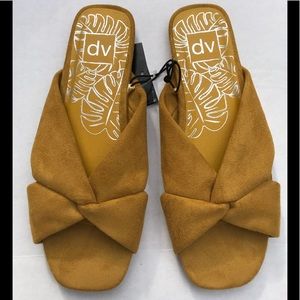 WOMEN’S MICROSUEDE MUSTARD SLIDE SANDALS